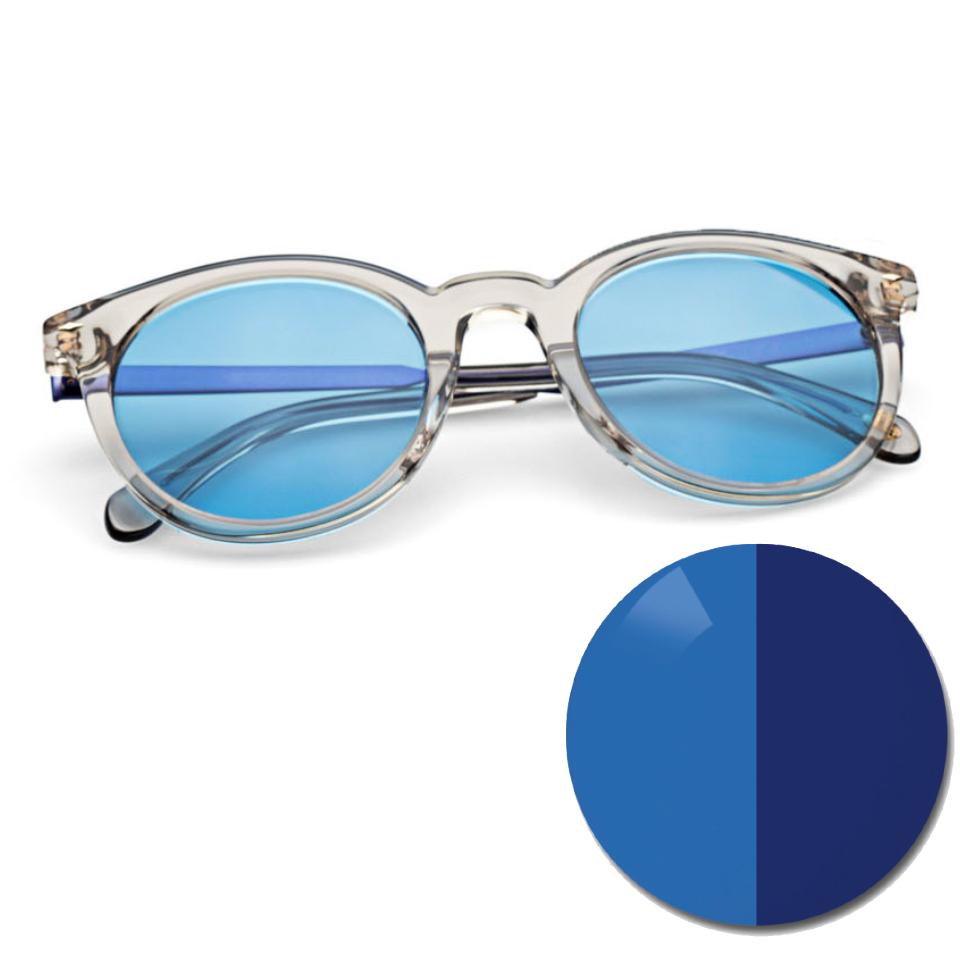 Окуляри з однотонними синіми лінзами ZEISS AdaptiveSun та кольорове коло, на якому показано світлий і темний відтінки тонування