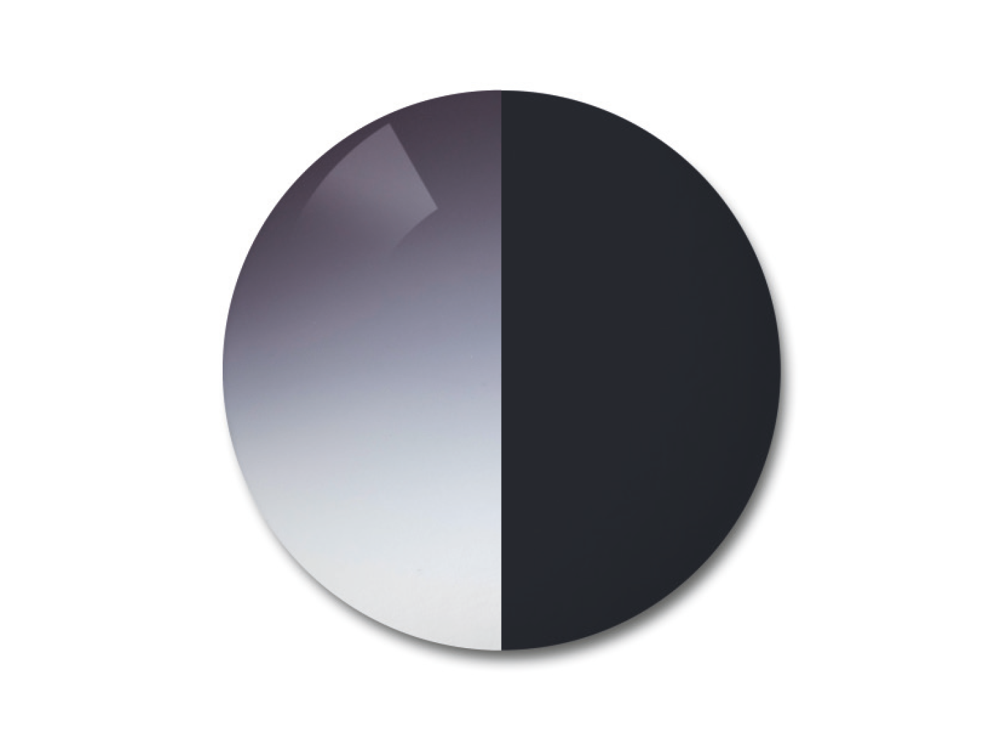 На ілюстрації зображено фотохромну лінзу ZEISS AdaptiveSun сірого кольору з градієнтним тонуванням 